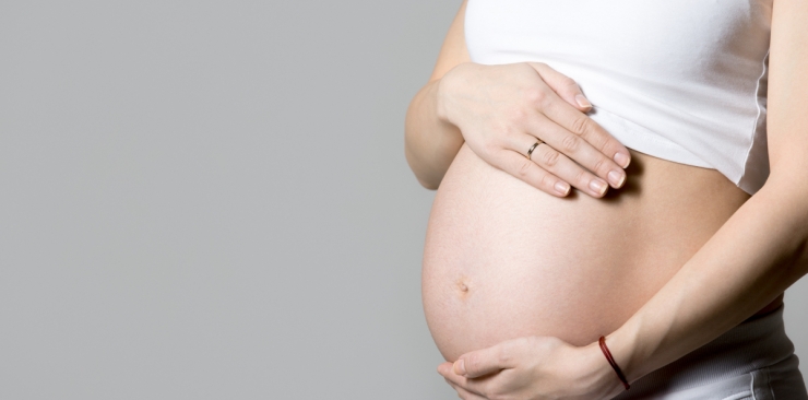 Jak uniknąć rozstępów w trakcie i po ciąży?