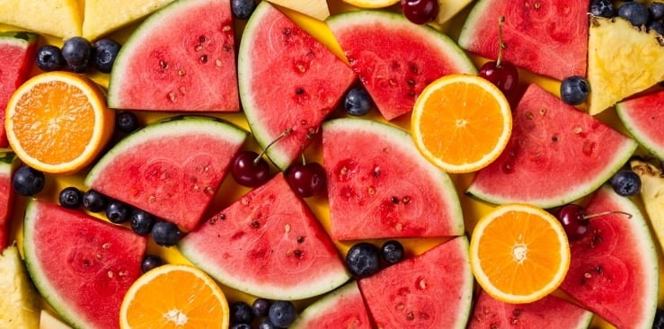 Owoce wspomagające odchudzanie - które z nich jeść?